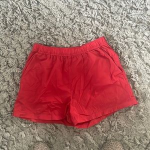red aritzia shorts